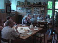 Kaffeetrinken im Heimatmuseum